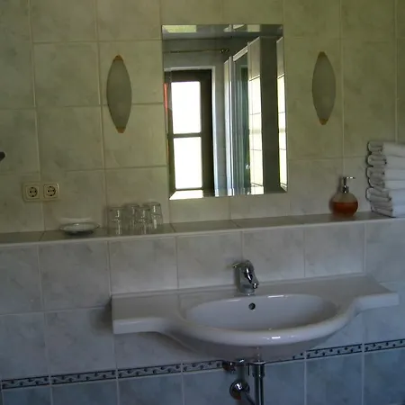 Landhaus Edtmayer Apartment Loibichl